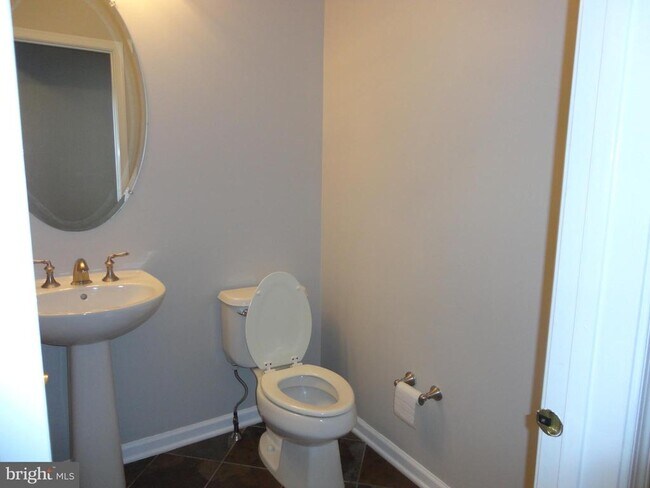 Building Photo - 25625 Anthem Terrace