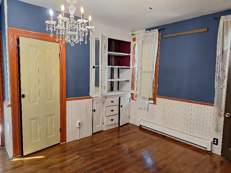 Building Photo - 59 7th St