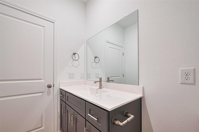 Building Photo - 20914 Cianna Crescent Trl