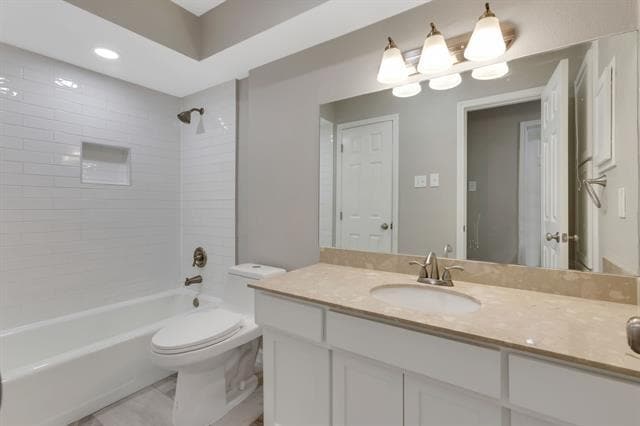 Building Photo - 14721 Birchridge Dr