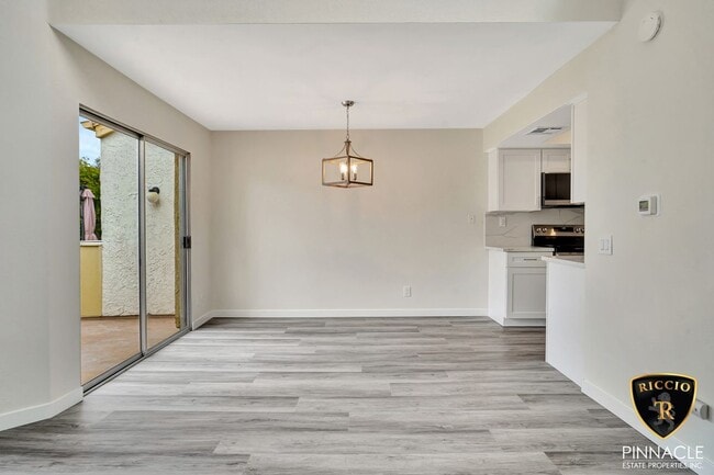 Building Photo - 18408 Hatteras St