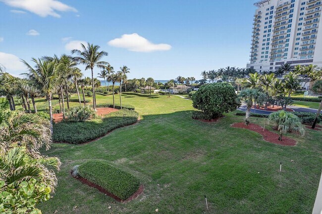 Building Photo - 3400 N Ocean Dr