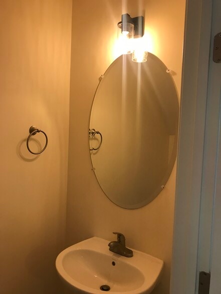 Half Bath - 1505 Stonewall Manor Dr