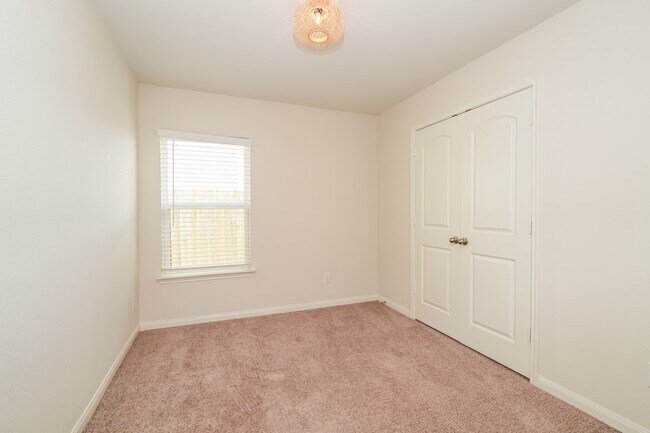 Building Photo - 22027 Ellison Dr