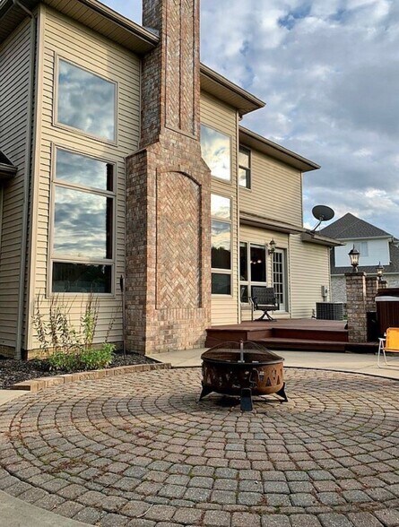 Building Photo - 3722 Tuscany Ct