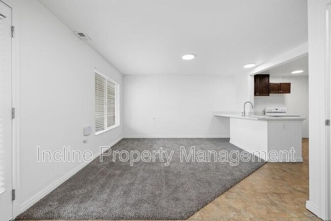 Building Photo - 439 E 2000 S