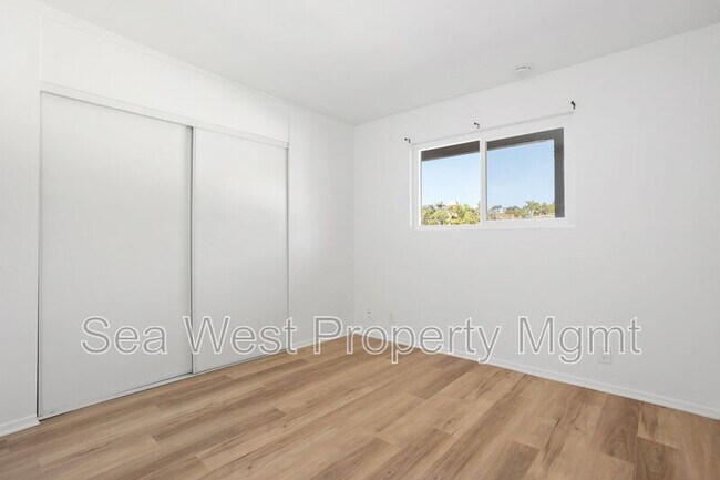 Building Photo - 820 Encinitas Blvd