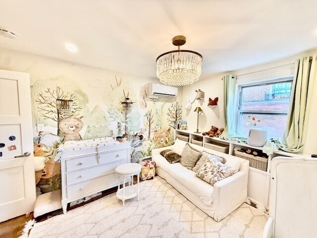 Building Photo - 480 Commercial St