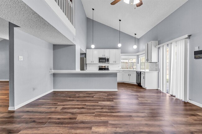 Building Photo - 3407 Pecan Point Dr