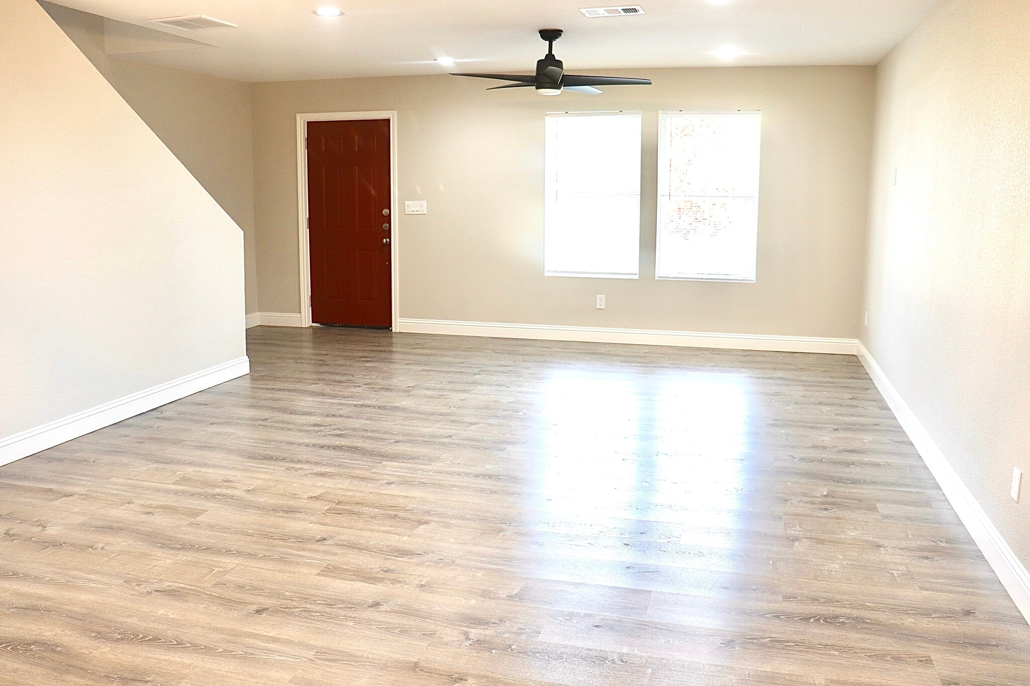 Open Layout - 5824 Grayson St