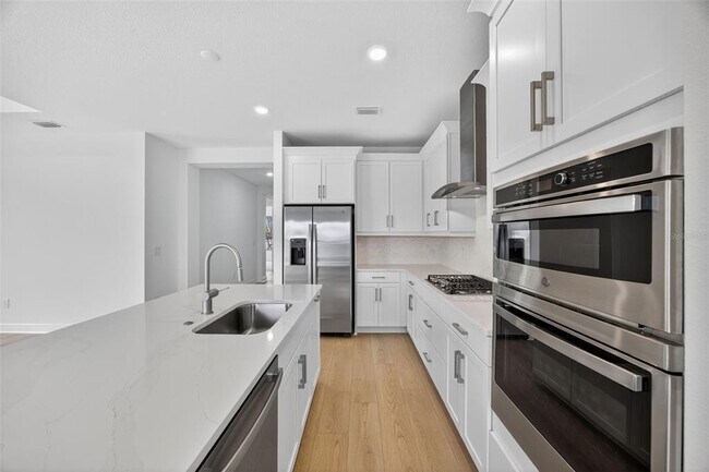 Building Photo - 7536 Nighthawk Dr