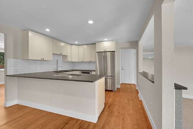 Building Photo - $3,195.00, 4 bed, 3 bath located in Arvada.