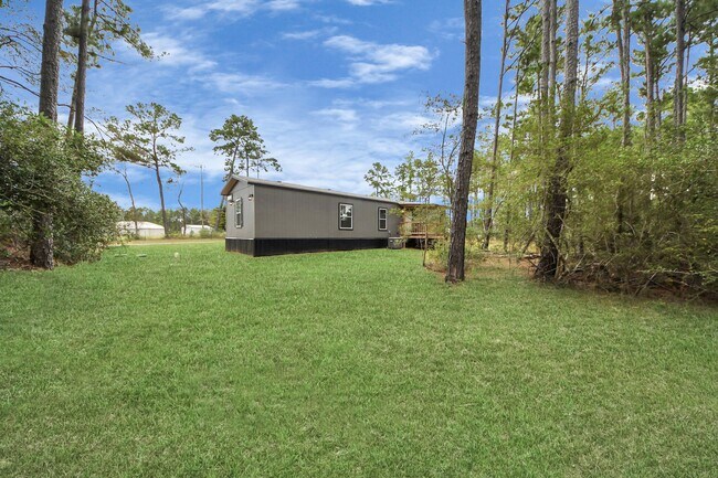 Building Photo - 1556 Brown Rd