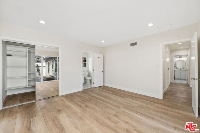 Building Photo - 6266 Etiwanda Ave