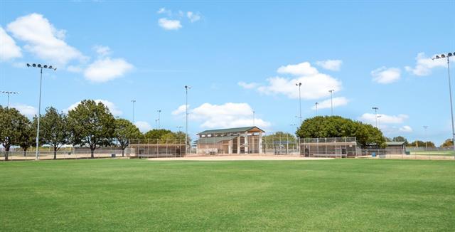 Building Photo - 12125 Steeplechase Dr