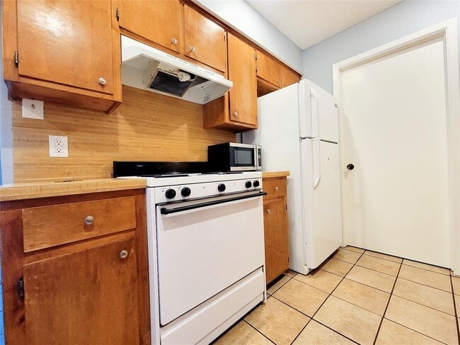 Building Photo - 3503 Rocky Hollow Trail