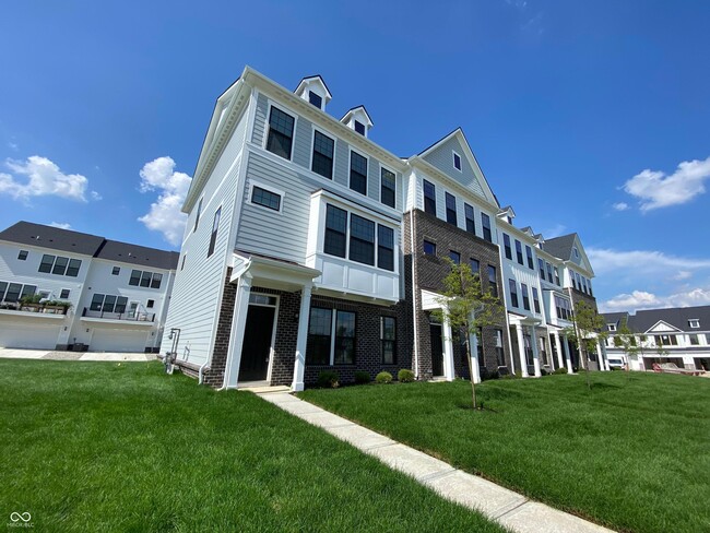 Primary Photo - 10947 Belgian Ln