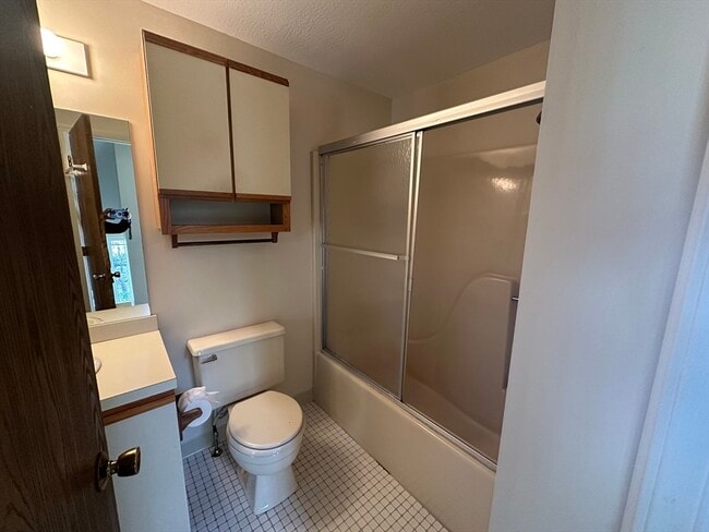 Building Photo - 89 Wilson St