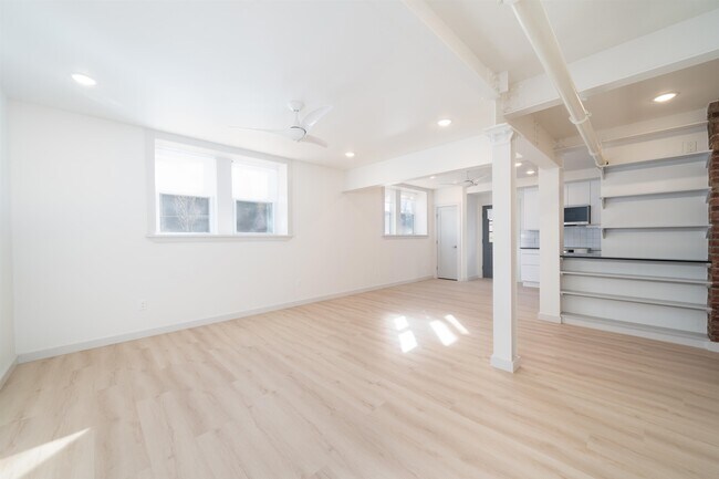 Building Photo - 50 Reservoir Ave