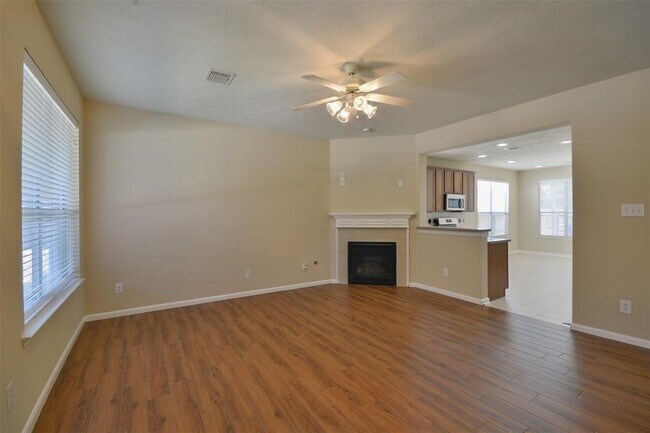Building Photo - 17210 Mitchell Pass Ln