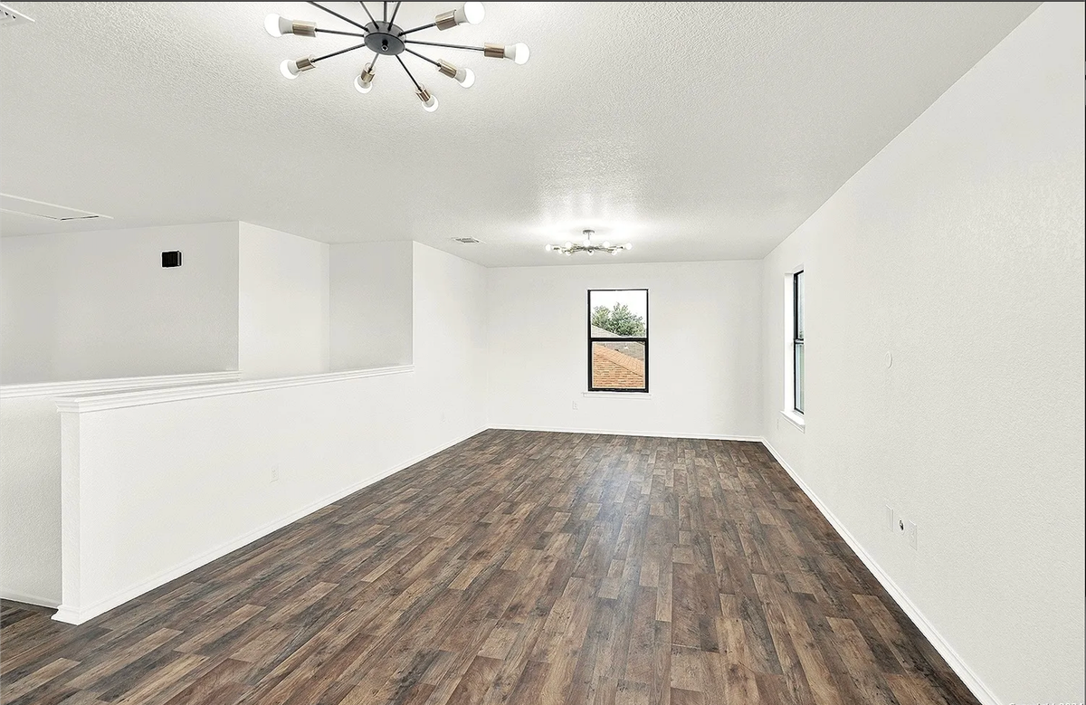 Building Photo - 2219 Sundrop Bay