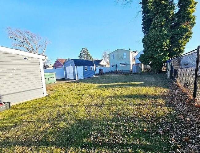 Building Photo - 9 Tillie St