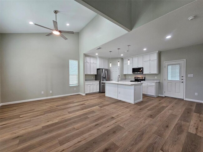 Building Photo - 169 Chickasaw