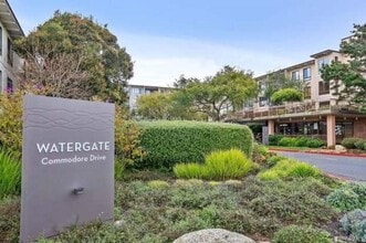 Building Photo - $500 MOVE IN SPECIAL!!! Studio Condo Available at Watergate Complex in Emeryville!