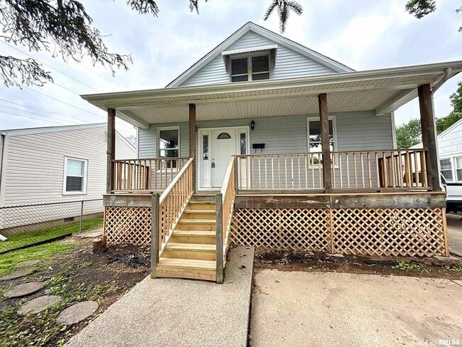 Building Photo - 2015 N 19th St