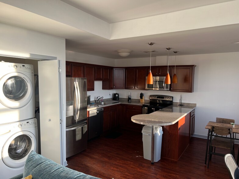 Kitchen - 67 Public Sq