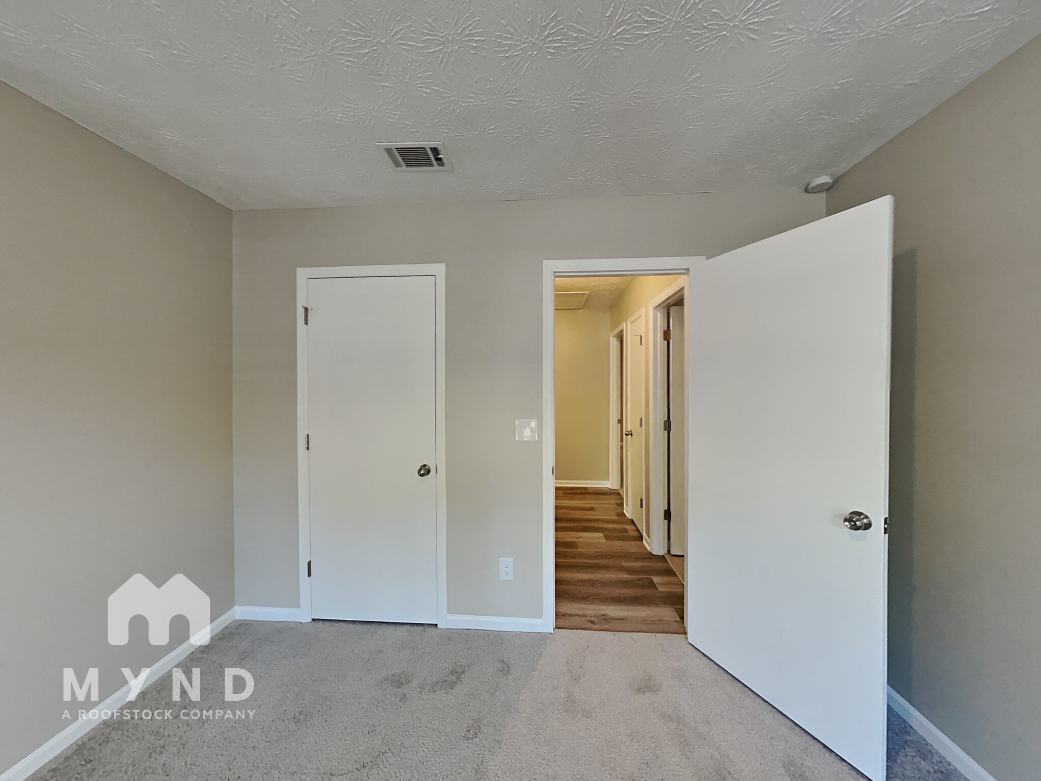 Building Photo - 264 Fennel Wy SW