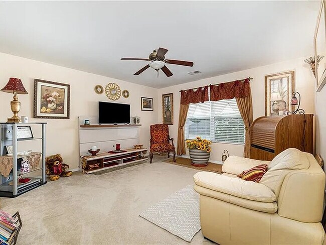 Building Photo - Earn Wealth While Leasing - Like a Homeown...