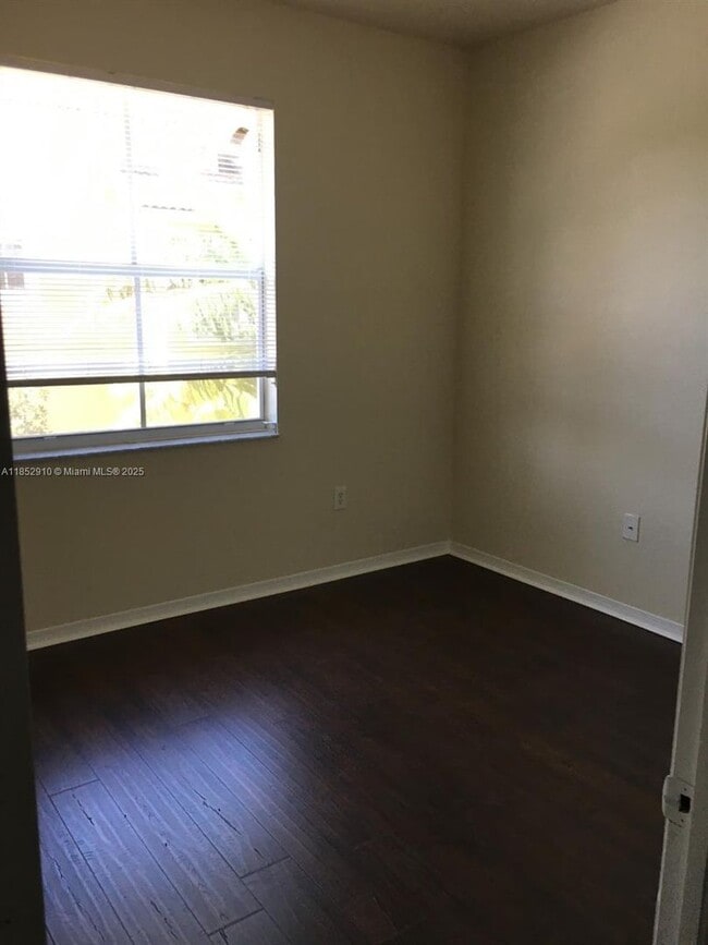 Building Photo - 3361 Merrick Ln