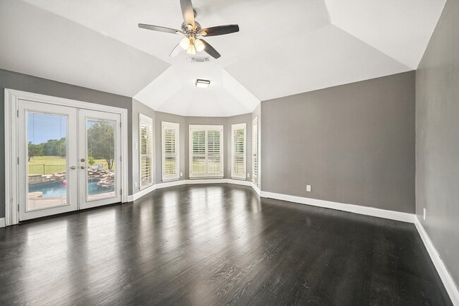 Building Photo - 1380 Meandro Ria Ln