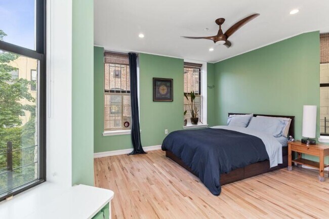 Building Photo - 3 bedroom in New York NY 10026
