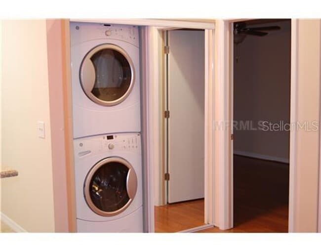 Building Photo - 2 Bedroom 2 Bath Winter Park Condo for Rent, Near Full Sail & UCF!