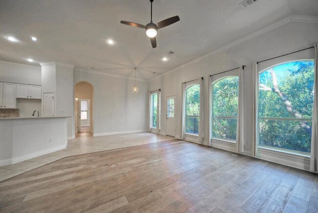 Building Photo - 7216 Via Correto Dr