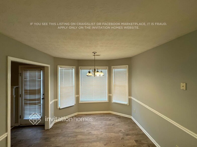 Building Photo - 961 Rolling Meadows Dr