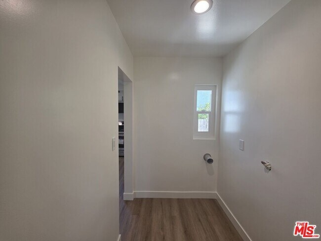 Building Photo - 25226 Loytan St