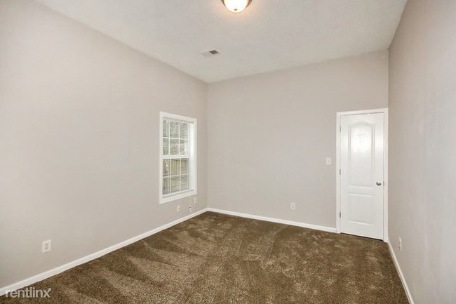 Building Photo - 2 br, 1 bath House - 1818 LAKEWOOD Avenue