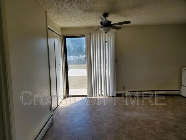 Building Photo - 914 Cortez Ct