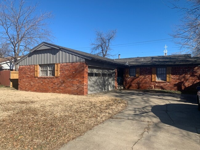 Building Photo - 9404 Mahler Pl