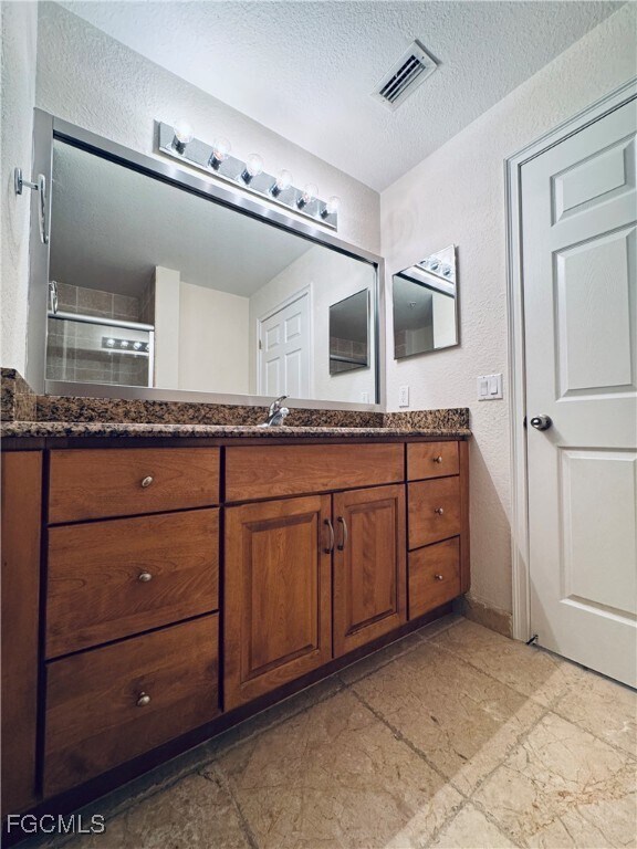 Building Photo - 13100 Bella Casa Cir