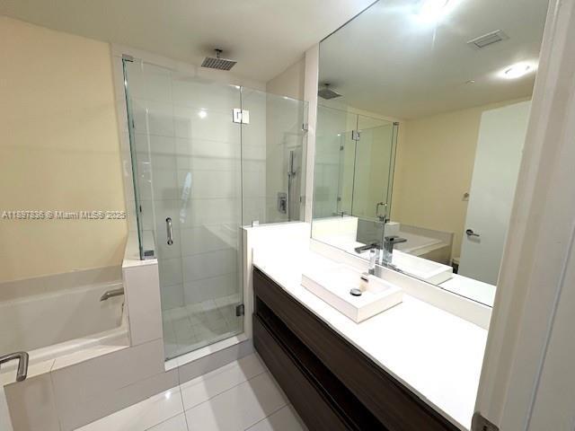 Building Photo - 1100 S Miami Ave