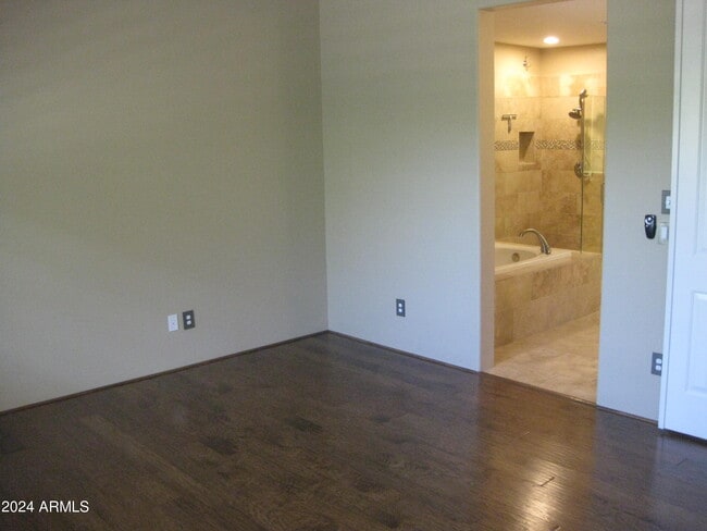 Building Photo - 36600 N Cave Creek Rd
