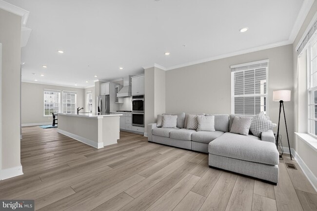 Building Photo - 1808 Parham Cir