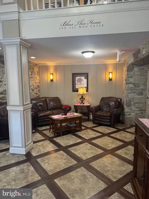 Building Photo - 6375 Chambersburg Rd