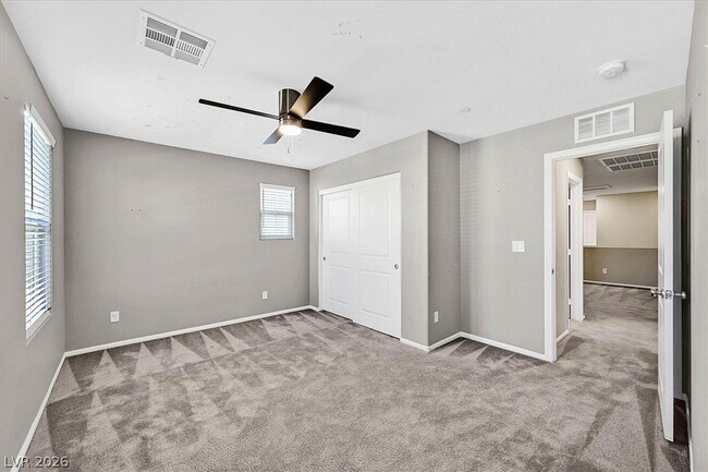 Building Photo - 2823 Turnstone Ridge St