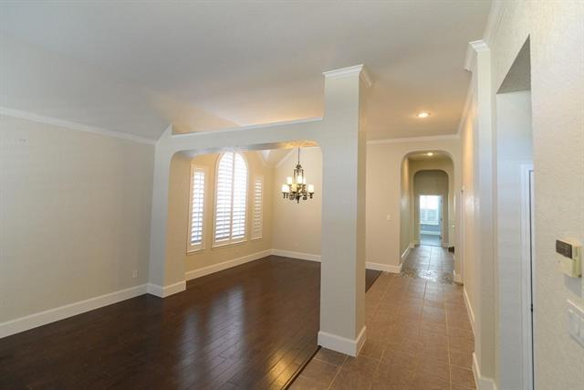 Building Photo - 2703 Summerwood