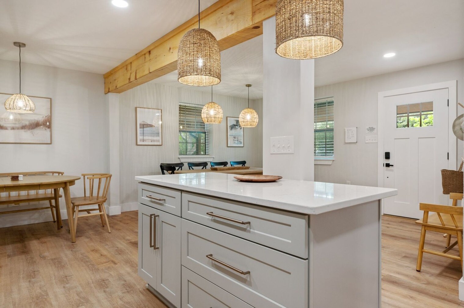 Building Photo - 111 Patton Dr NE